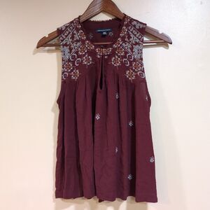 American Eagle Embroidered Tank‎ Top Sz XS Burgundy Red Purple